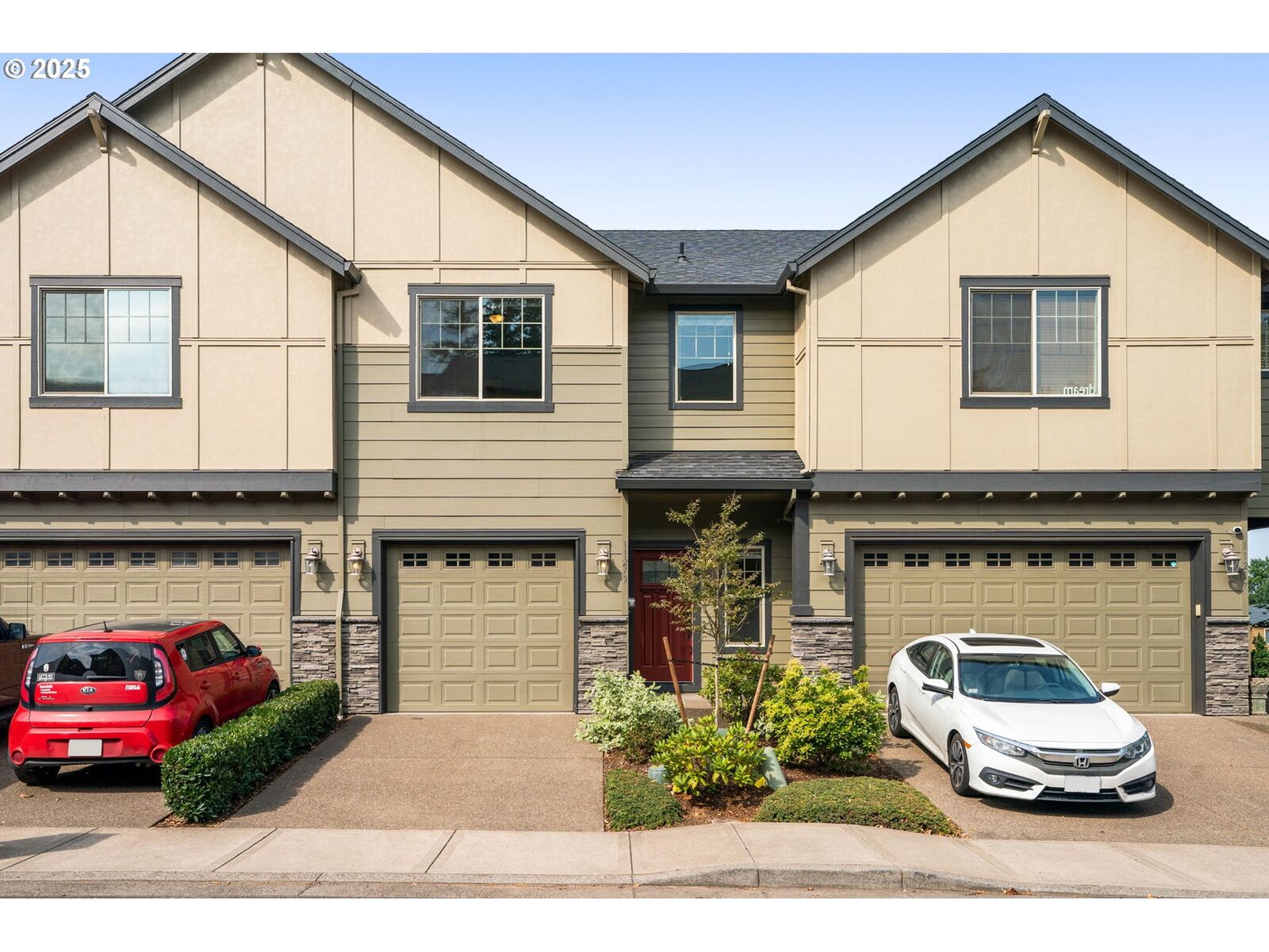 Property Photo: 11279 SE Falco St OR 97086