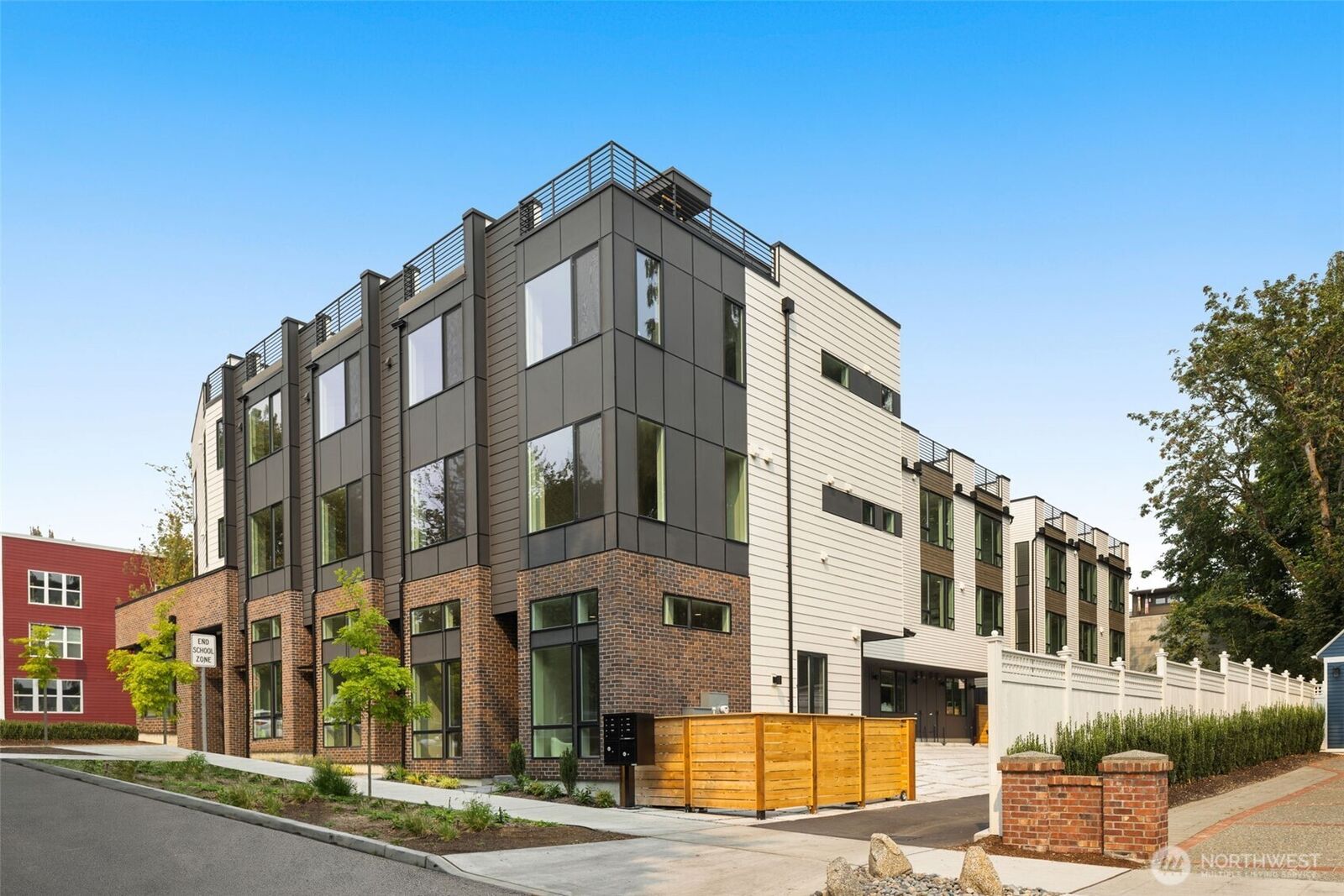 Property Photo:  3408 E Spring Street  WA 98122 