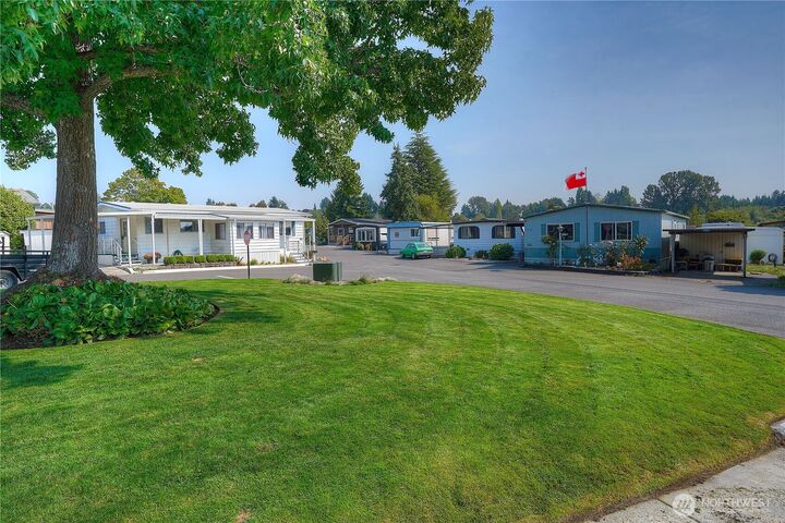 Property Photo: 3232 S 181st Place WA 98188