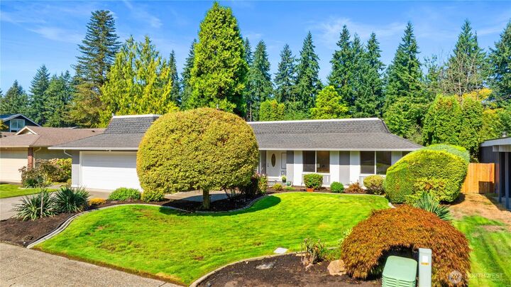 32123  32nd Avenue SW  Federal Way WA 98023 photo