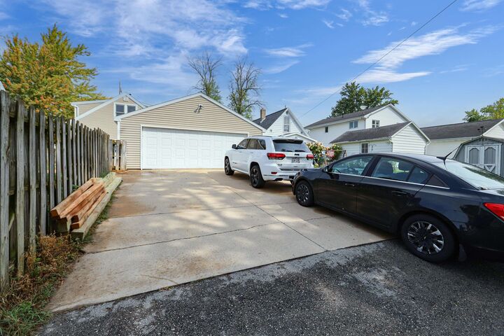 Property Photo: 421 W 10th Street WI 54130