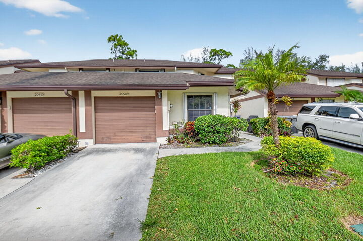 Property Photo: 20909 W Boca Ridge Drive FL 33428