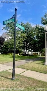 Property Photo:  778 W Peninsula Court  MI 48371 
