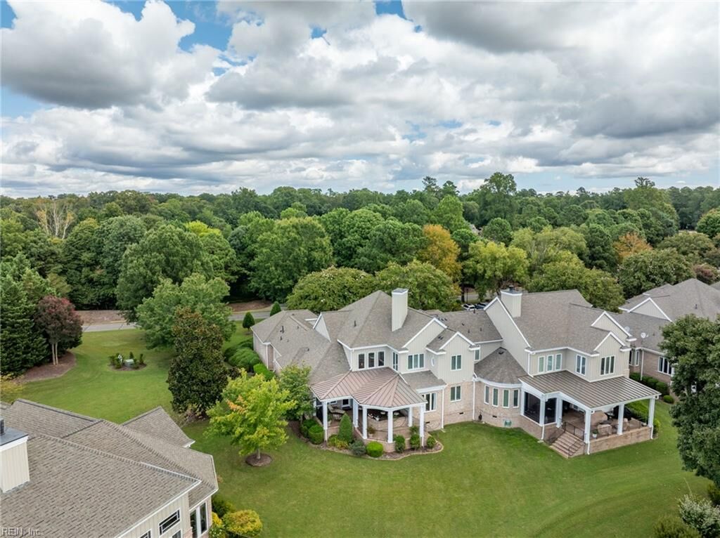 Property Photo:  215 Rivers Edge A  VA 23185 