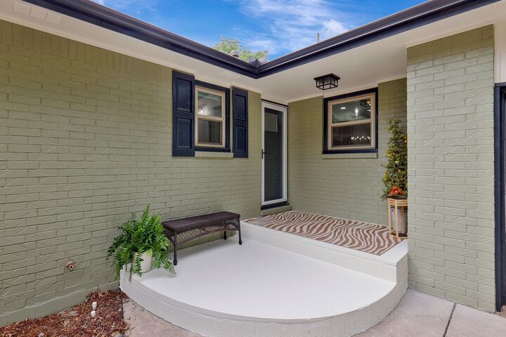 Photo de la propriété:  7811 W Suncrest Ave  KS 67212 