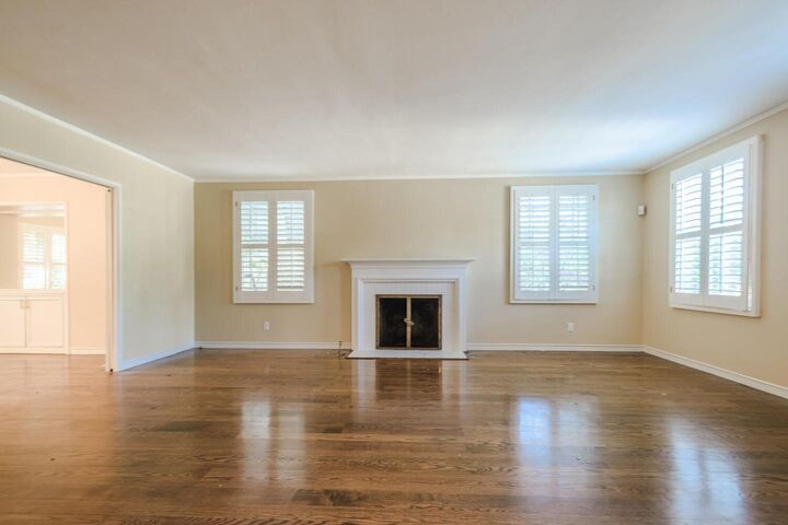 Property Photo: 221 Parrott Drive CA 94402