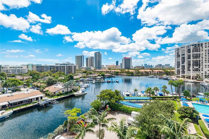 2500 Parkview Dr 821  Hallandale Beach FL 33009 photo