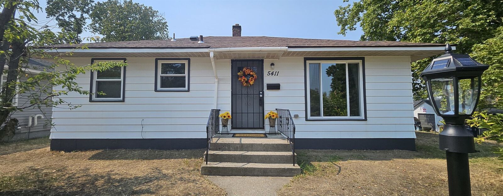 Property Photo: 5411 N Belt St WA 99205