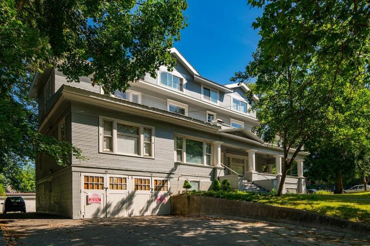 Property Photo:  1204 W 8th Ave  WA 99204 