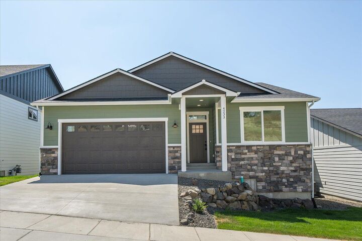 4233 W Tolliver Ct  Spokane WA 99208 photo