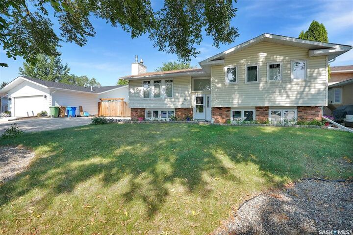 Property Photo:  130 Laval Drive  SK S4V 0B3 
