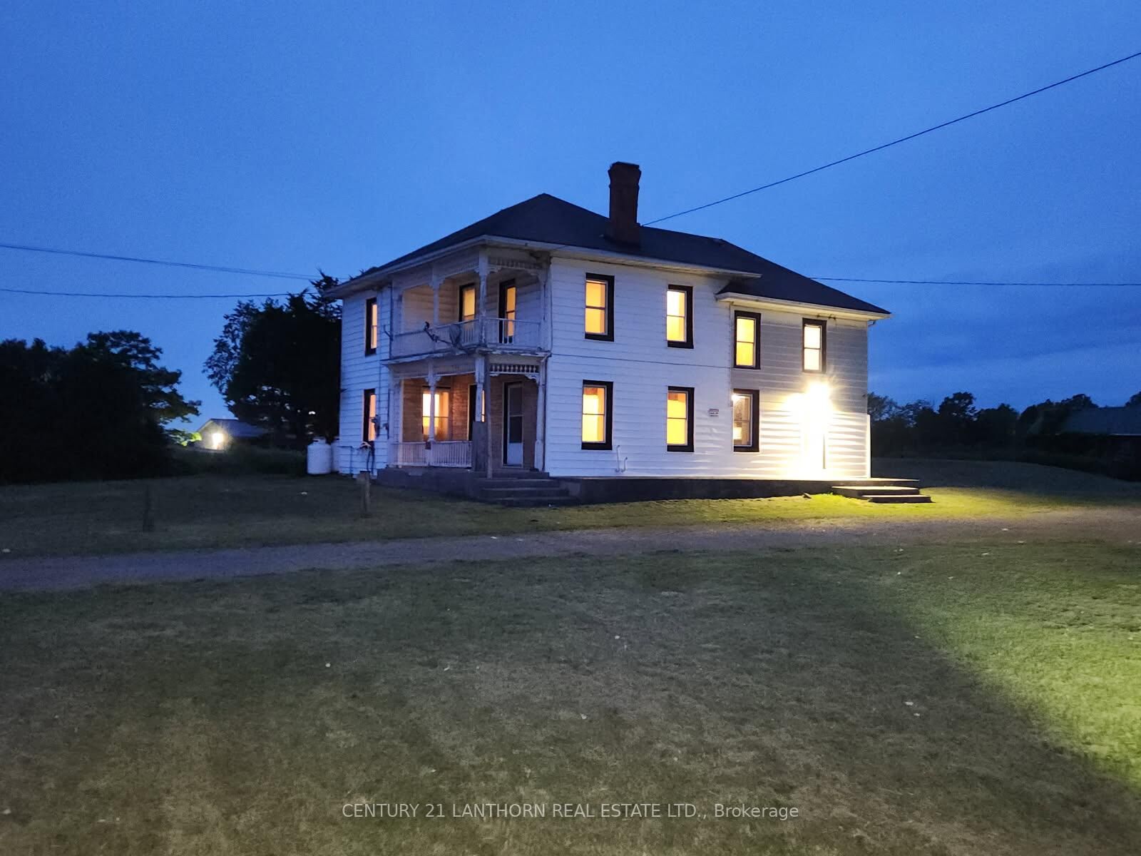 Property Photo:  4893 Old Highway 2 Highway  ON K8V 1M1