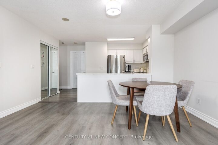 Property Photo: 5508 Yonge Street 1101 ON M2N 7L2