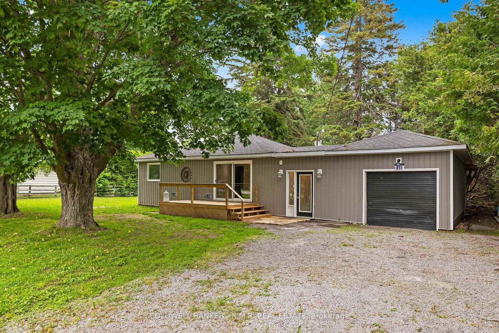 Property Photo:  15 Hazel Street  ON L0K 1A0 