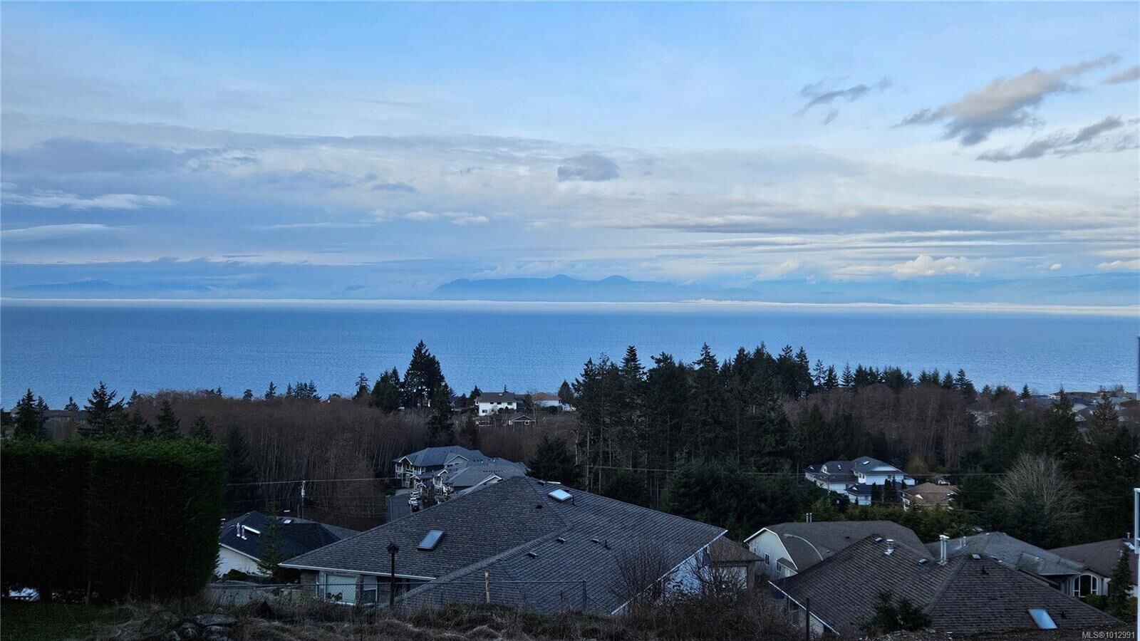 Property Photo:  5230 Laguna Way  BC V9T 5L7 