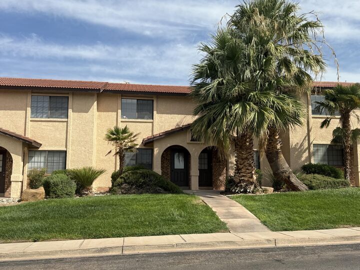 Property Photo:  1742 W 1020 N N #123  UT 84770 