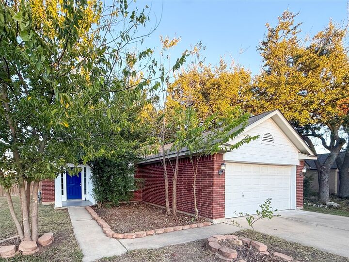 Property Photo:  1000 Moon Glow Drive  TX 78641 