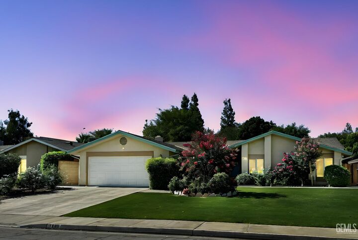 7009 Quailwood Drive  Bakersfield CA 93309 photo