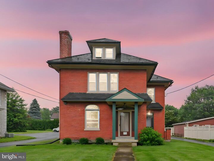 Property Photo: 1849 Lititz Pike PA 17601