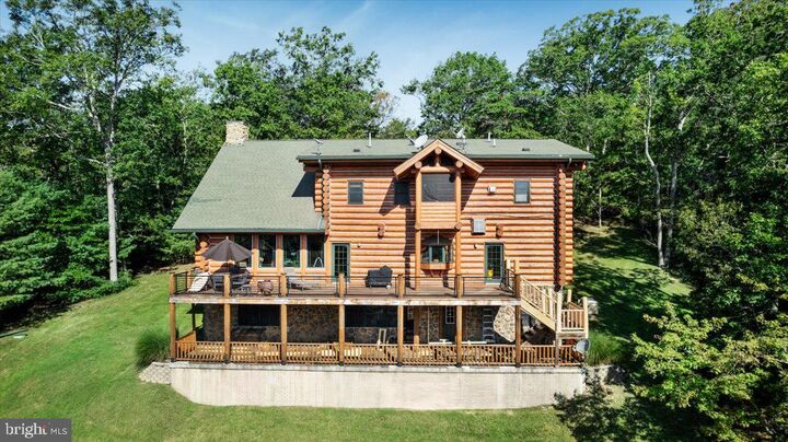 Property Photo:  226 Twin Oaks Drive  VA 22610 