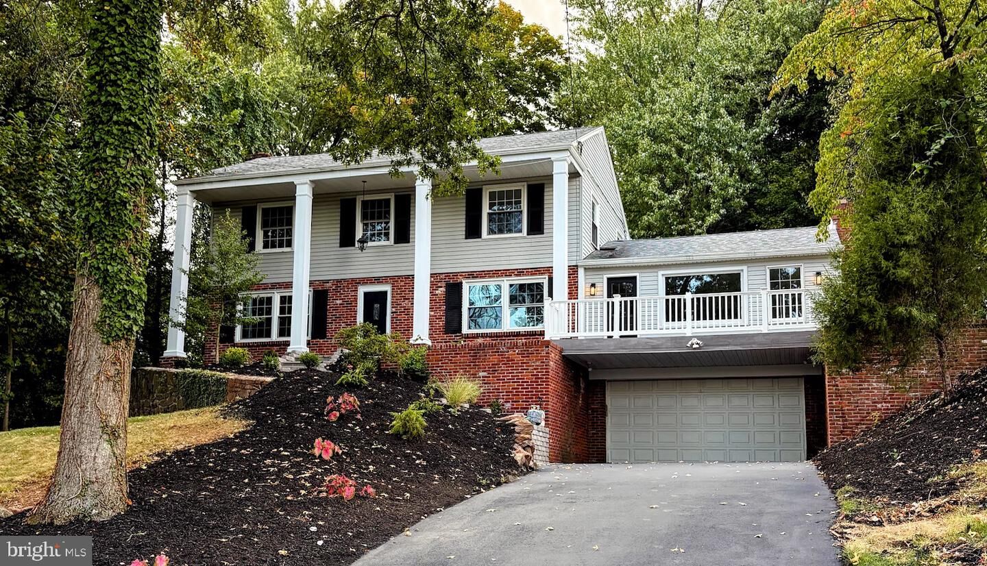 Property Photo:  128 Forge Hill Lane  PA 19460 
