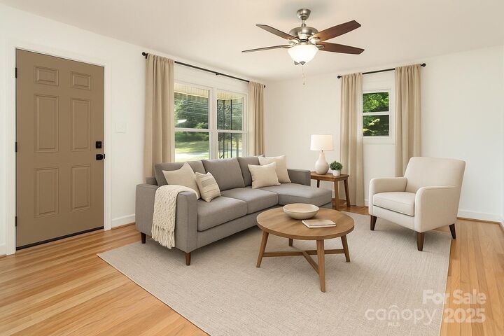 Property Photo:  1408 Interurban Avenue  NC 28208 