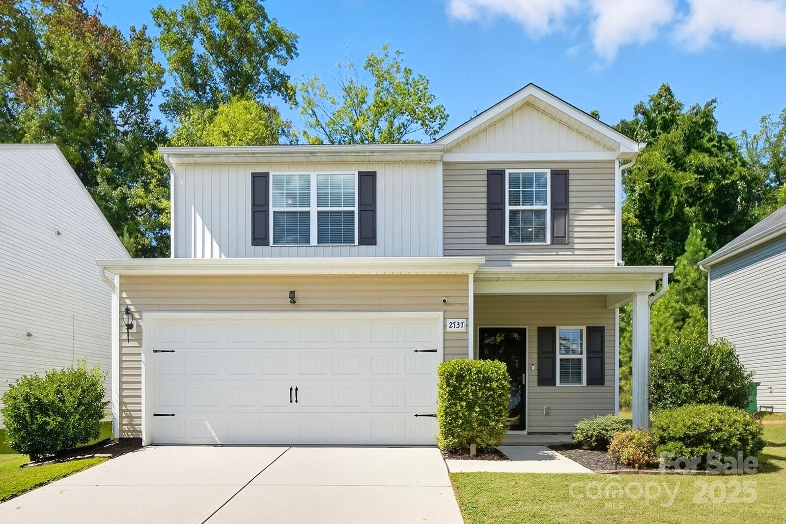 Property Photo: 2737 Yurman Road NC 28214