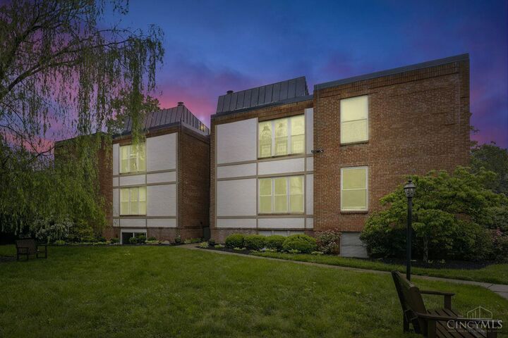 Property Photo:  3825 Petoskey Avenue  OH 45227 