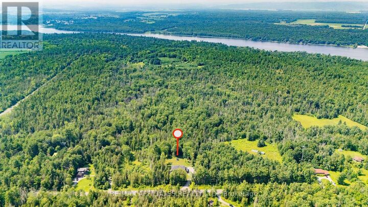 Photo de la propriété:  150 Maclarens Side Road  ON K0A 3M0 