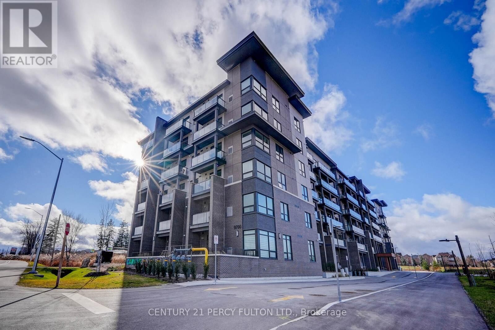 Property Photo:  9700 Ninth Line 217  ON L6B 1R7 