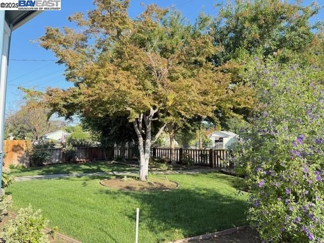 Property Photo: 434 Joseph Rd CA 95336