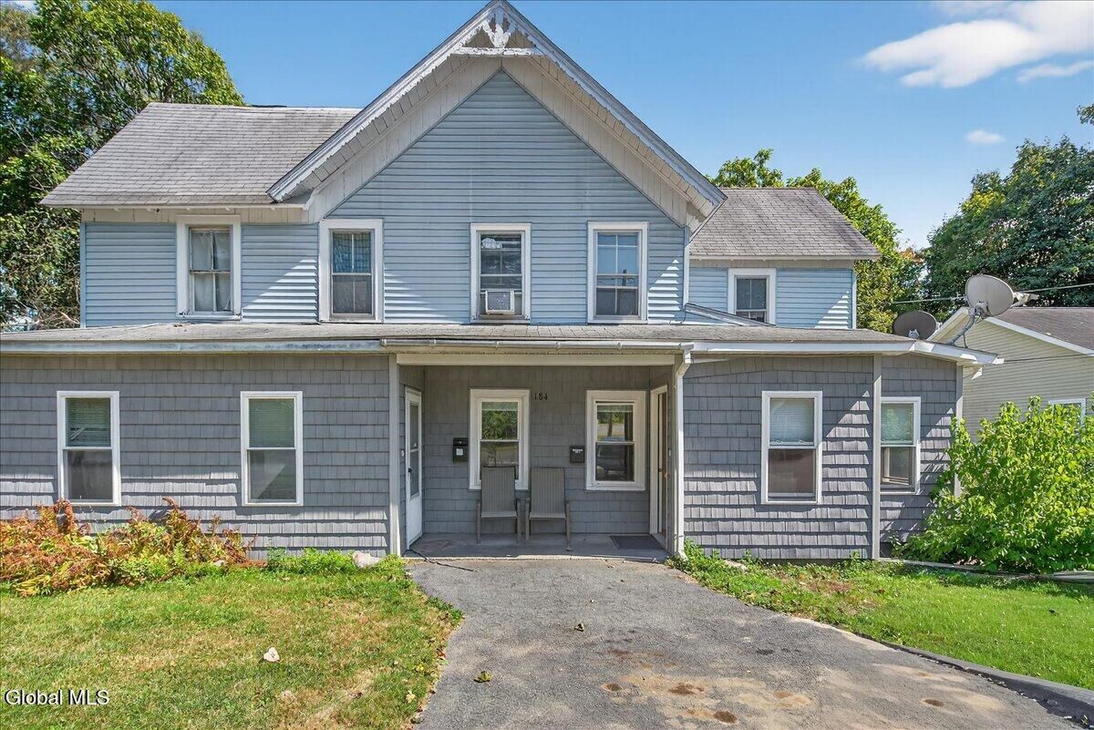 Property Photo:  184 Saratoga Avenue  NY 12020 