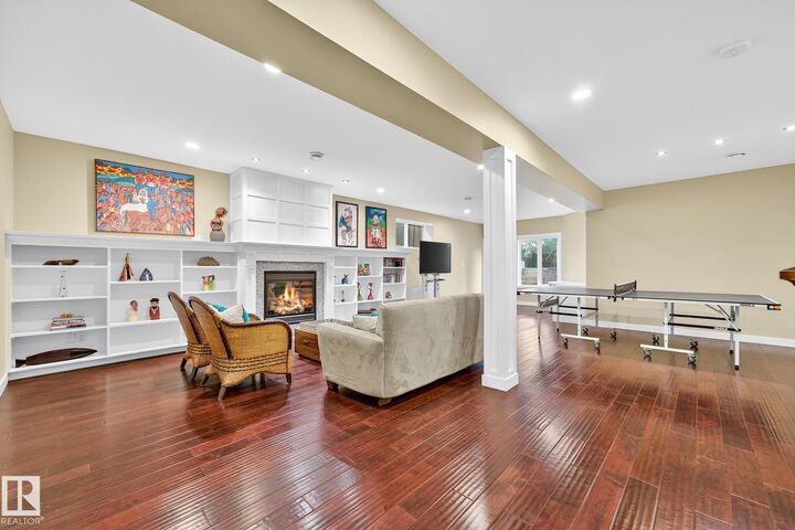 940 Haliburton Road NW  Edmonton AB T6R 2Z6 photo