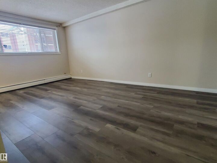 Property Photo: 10149 83 Avenue NW 105 AB T6E 2C5
