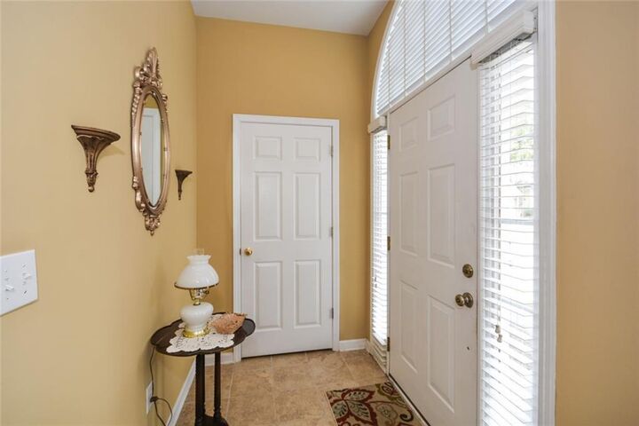 Property Photo:  1471 Settlers Walk Way SW 5  GA 30060 