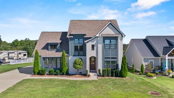 Property Photo: 7443 Crowes Nest Drive TN 37341