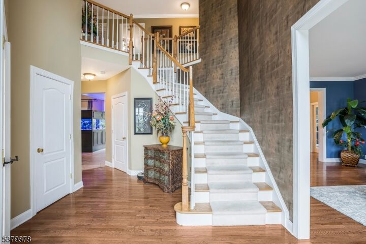 Property Photo: 16 Manchur Ct NJ 08822