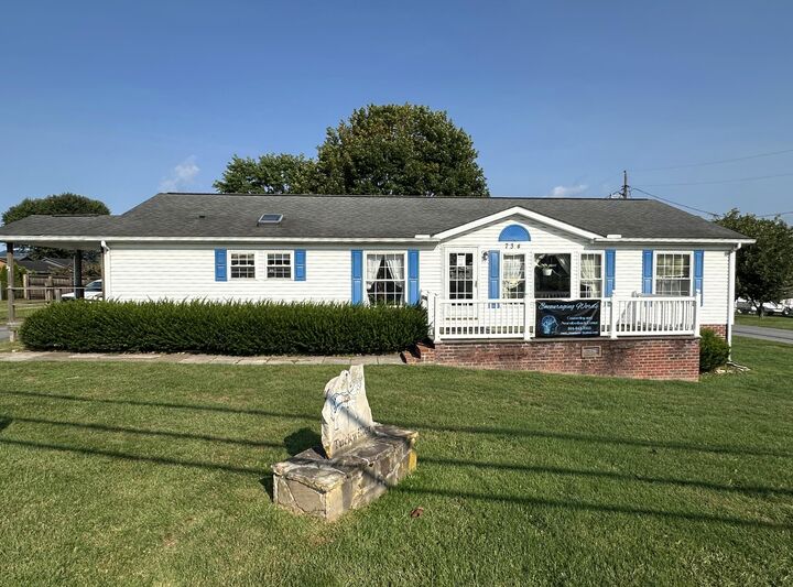 734 Maplewood Ave  Lewisburg WV 24901 photo