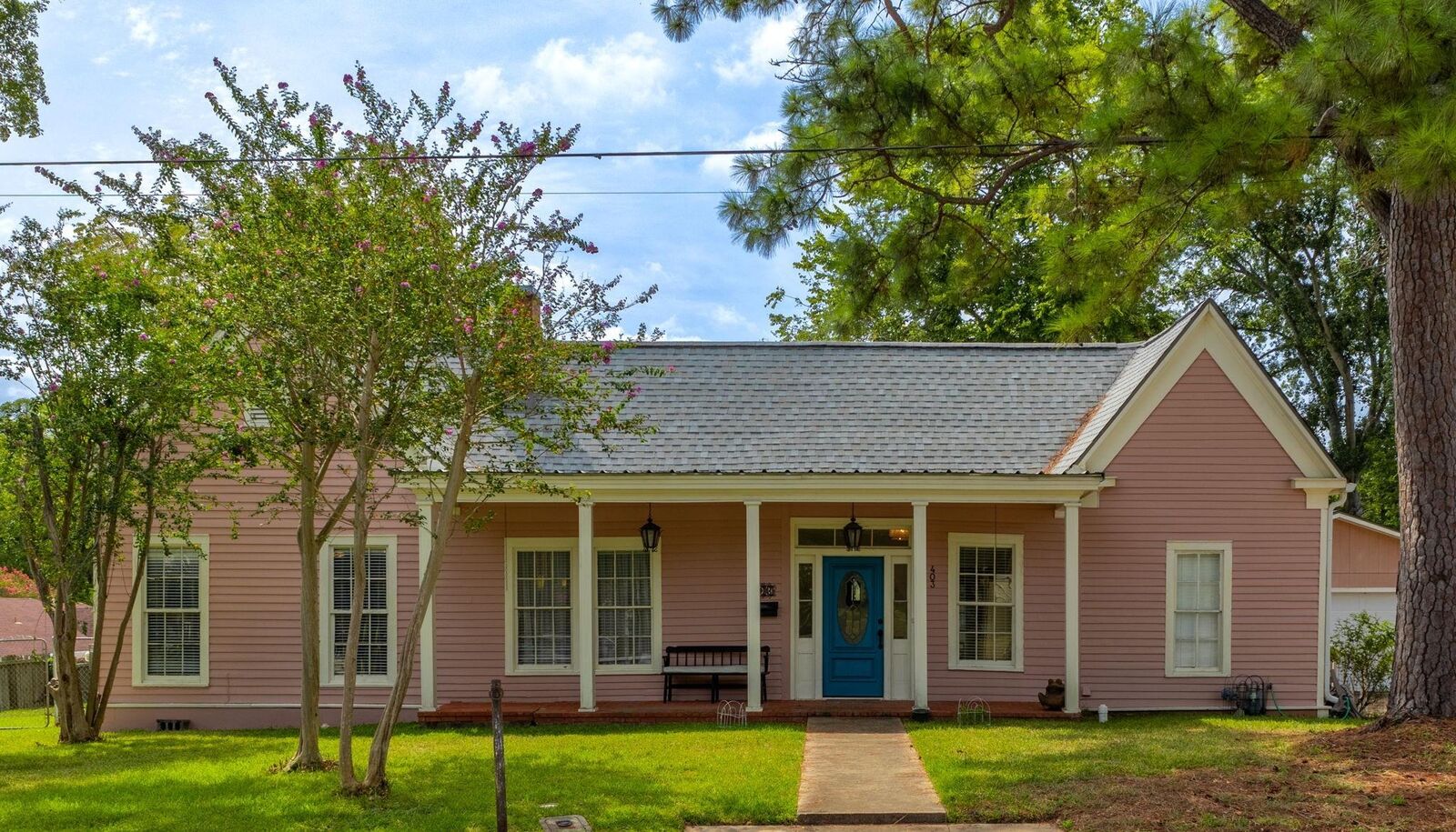 Property Photo:  403 W Fifth Street  TX 77833 