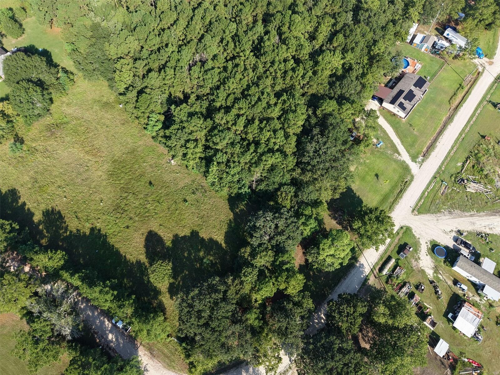 Property Photo:  19 Whispering Pines Road  TX 77358 