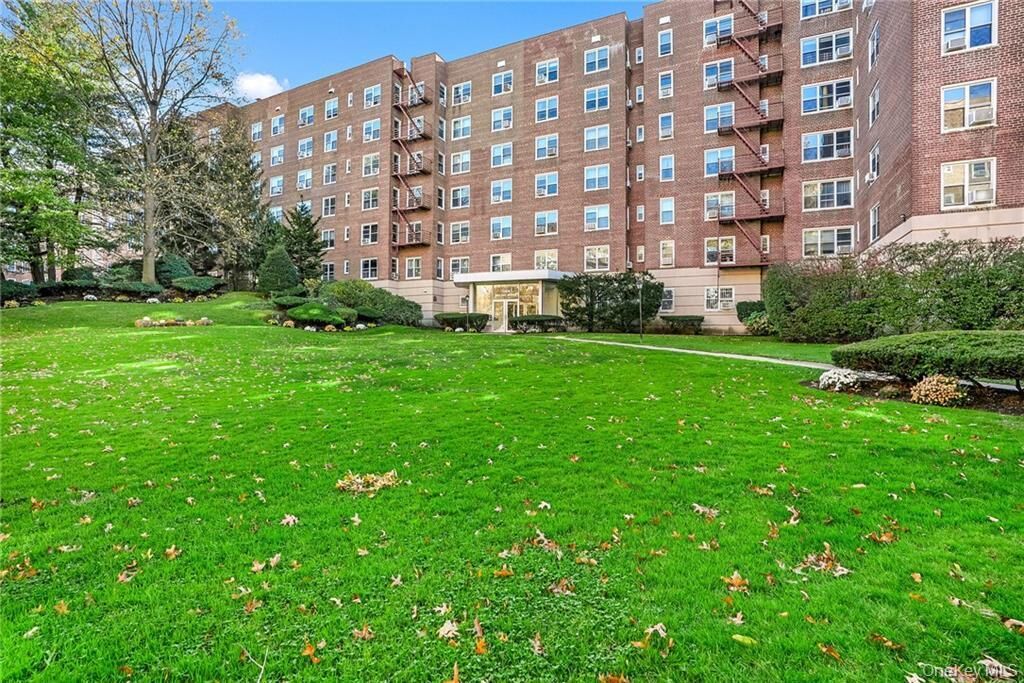 Property Photo: 1304 Midland Avenue A35 NY 10704