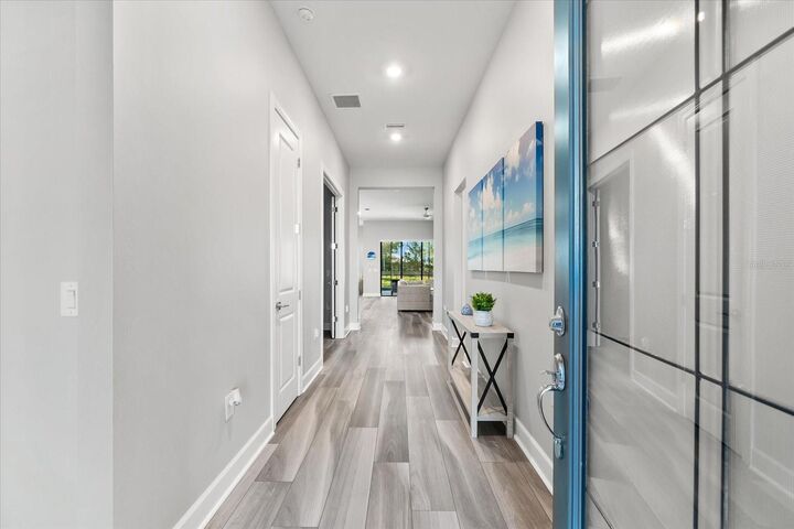 Property Photo:  17522 Northwood Place  FL 34202 