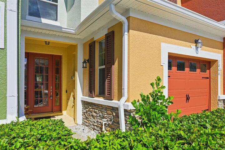 Property Photo:  1064 Laurel Ridge Lane  FL 32773 