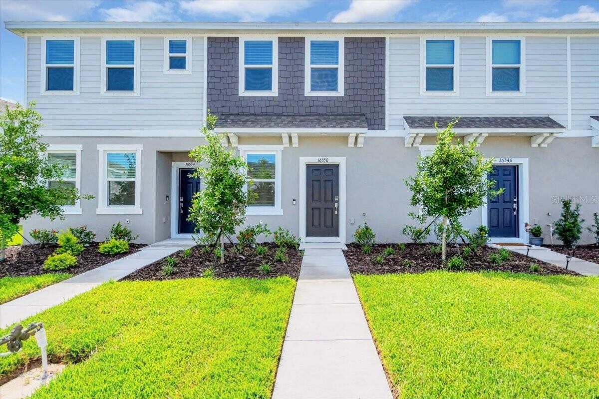 Property Photo: 16550 San Nicola Place FL 34211