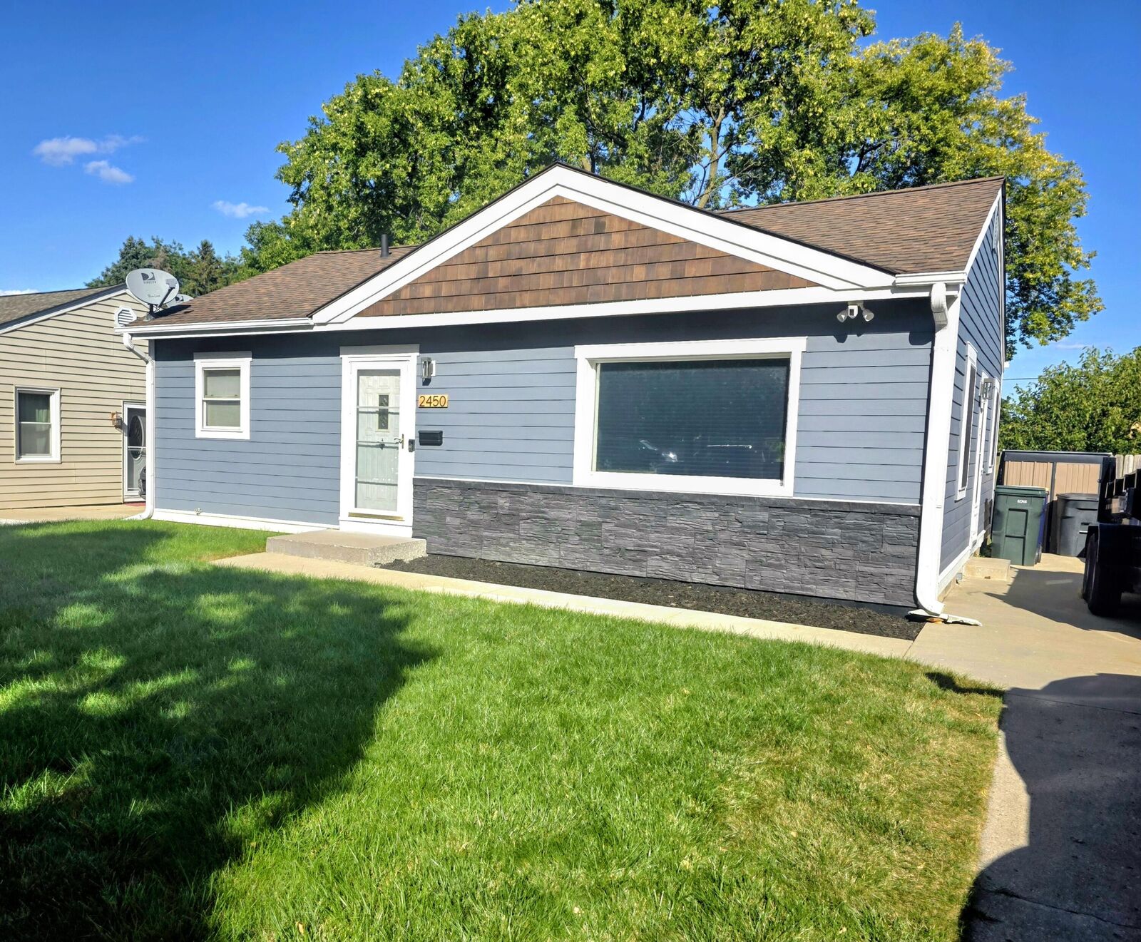 Property Photo:  2450 S 92nd St  WI 53227 