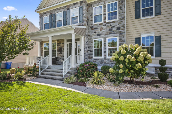 Property Photo:  5 Continental Court  NJ 08831 