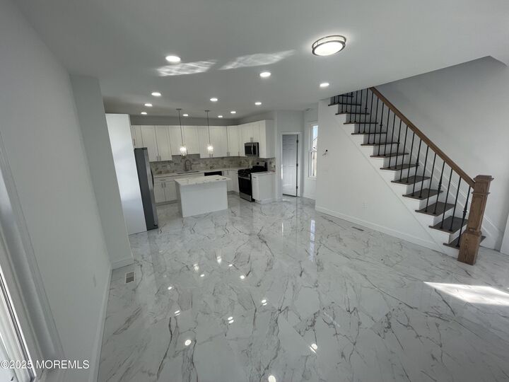 Property Photo:  253 S Pearl Street  NJ 07701 