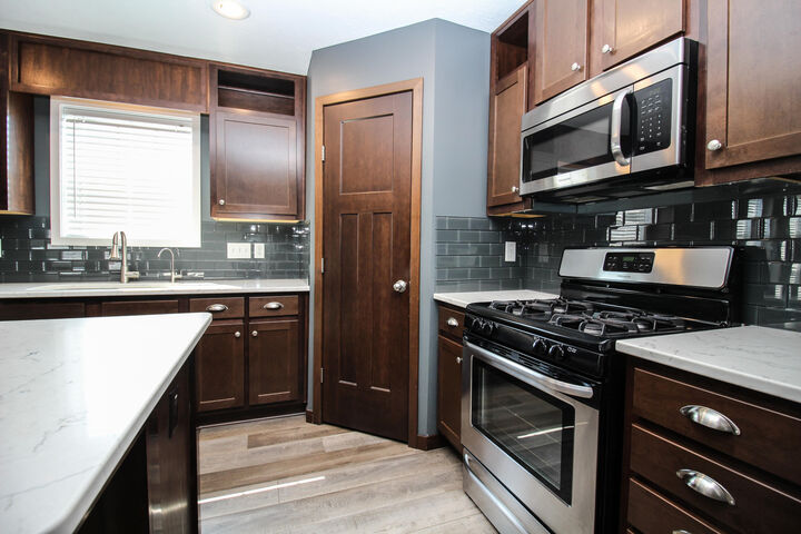 Property Photo:  7237 White Oak Circle  MI 49002 