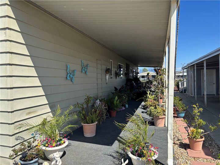 Property Photo: 5001 W Florida Ave 81 CA 92545