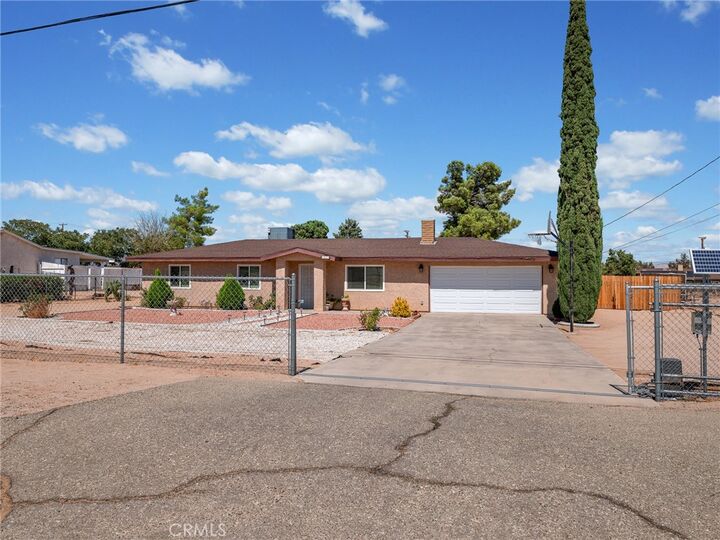 Property Photo: 14572 Appleton Street CA 92345